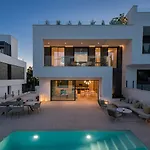Villas Las Vistas Ii, Sierra Blanca, Marbella